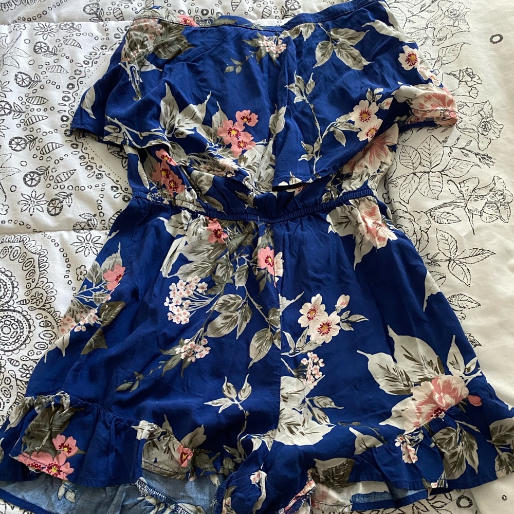 Floral, strapless romper